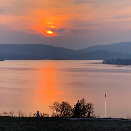 Monny アパート *