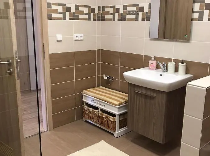 Monny Apartman Frymburk